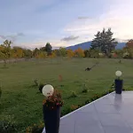 Anamari Villa